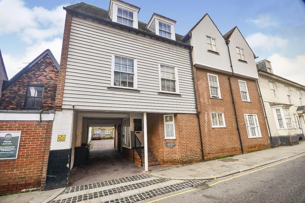 1 bed flat for saleSt. Dunstans Street, Canterbury, Kent CT2