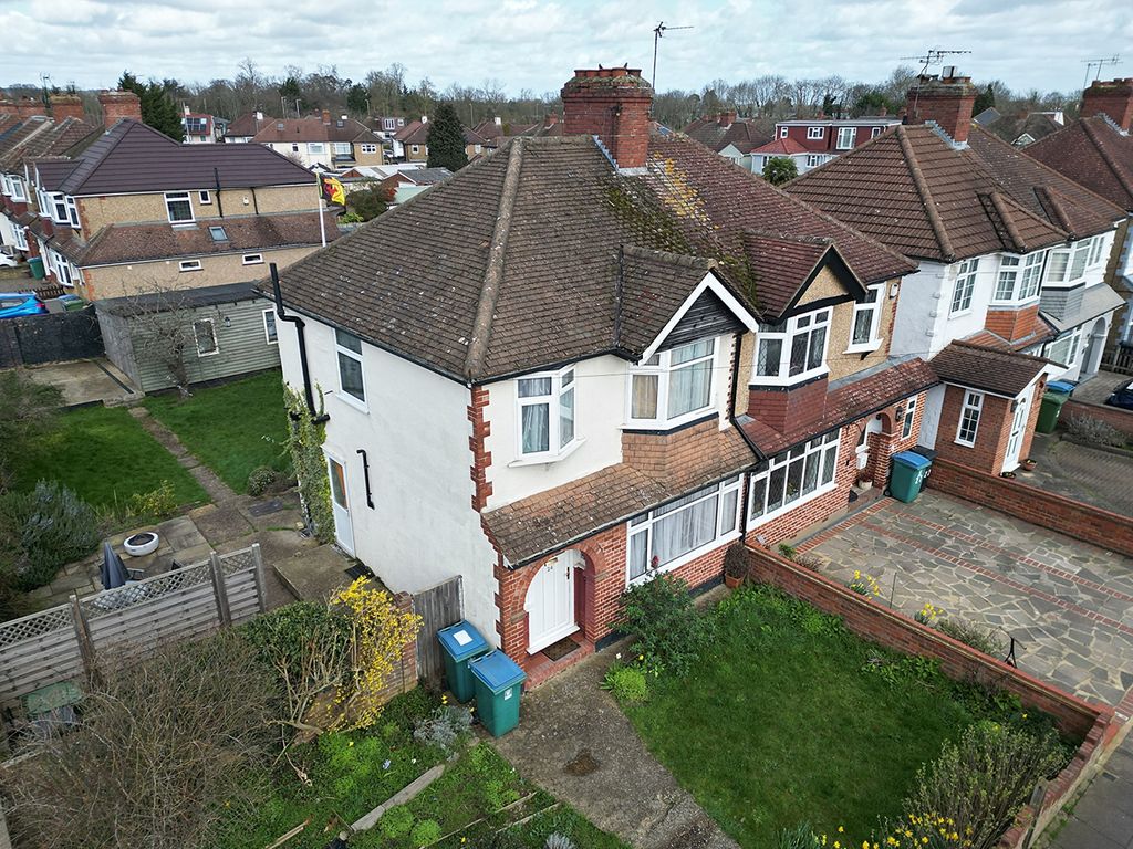 3 bed semi-detached house to rentKingswood Road, Watford, Hertfordshire WD25