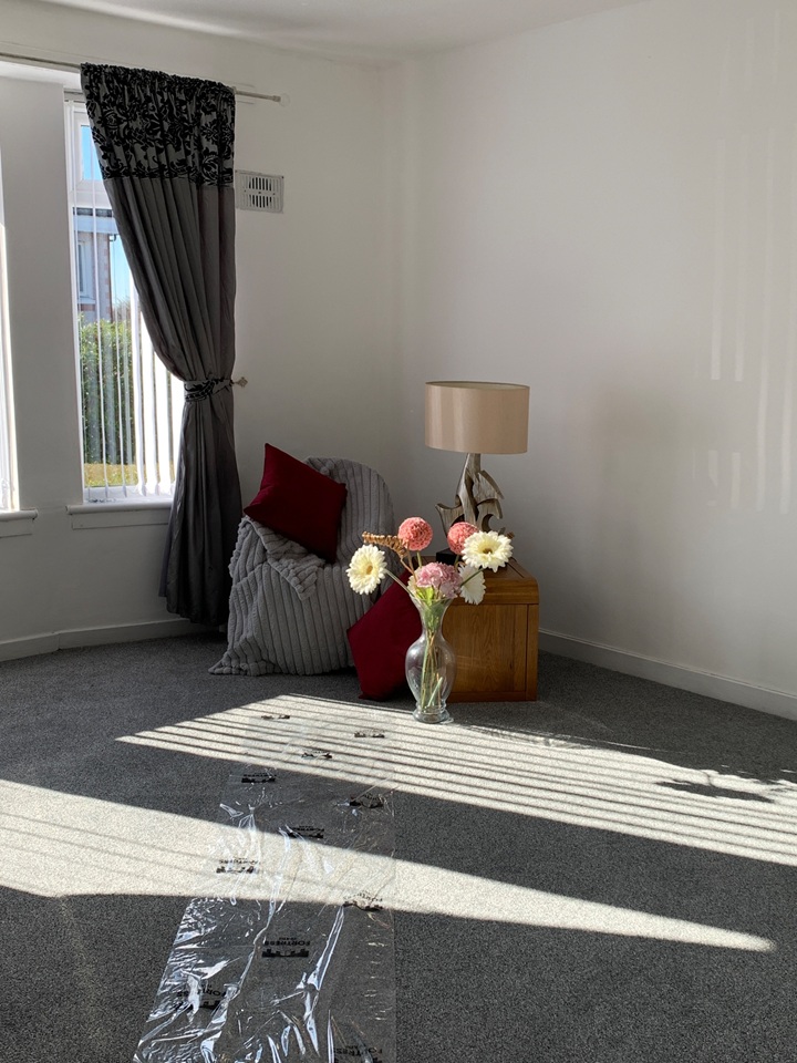 2 Bed Flat, Riddrie, G33, N1 7GU photo 3