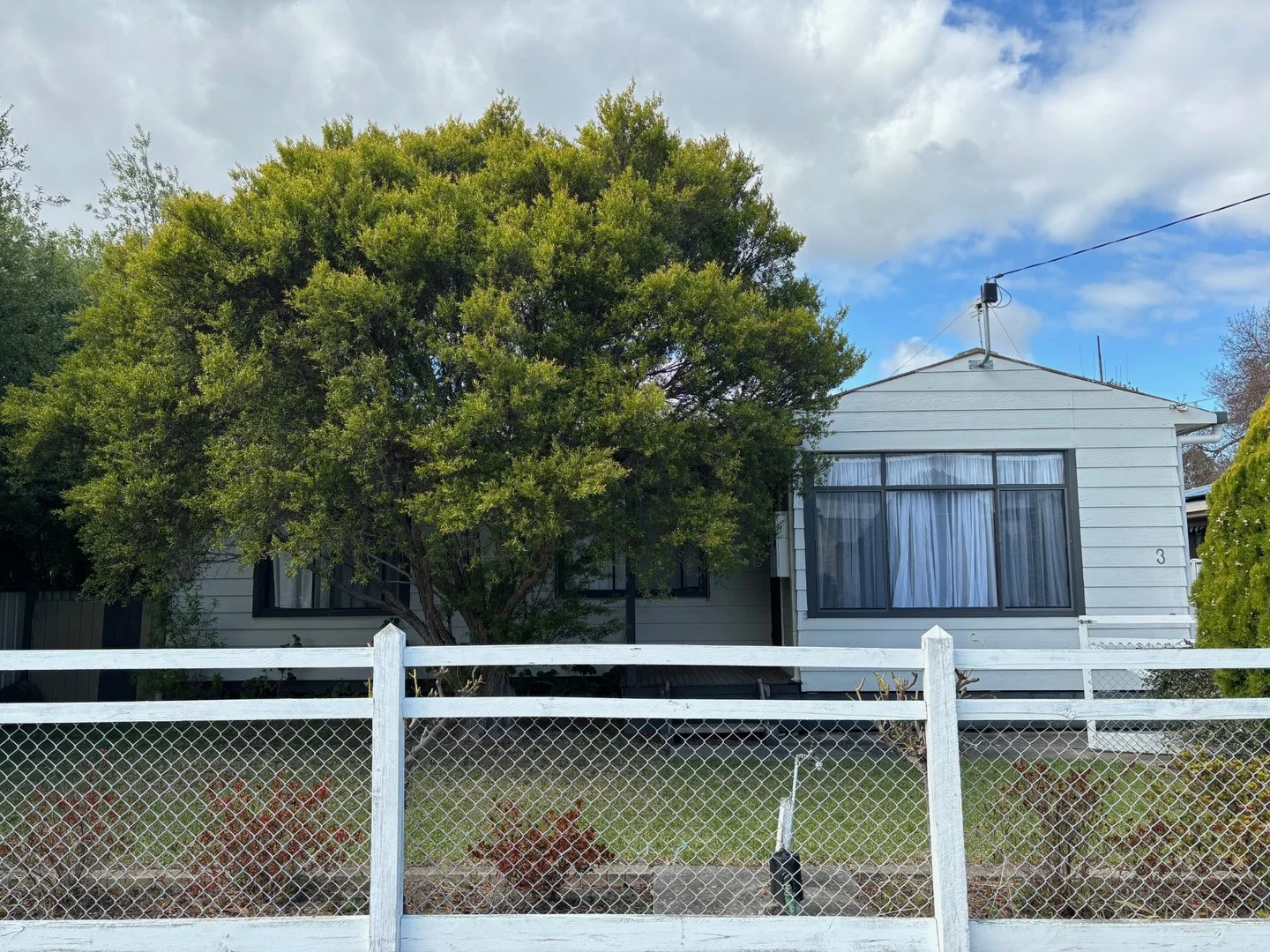 3 Halpin Street, Seymour VIC 3660