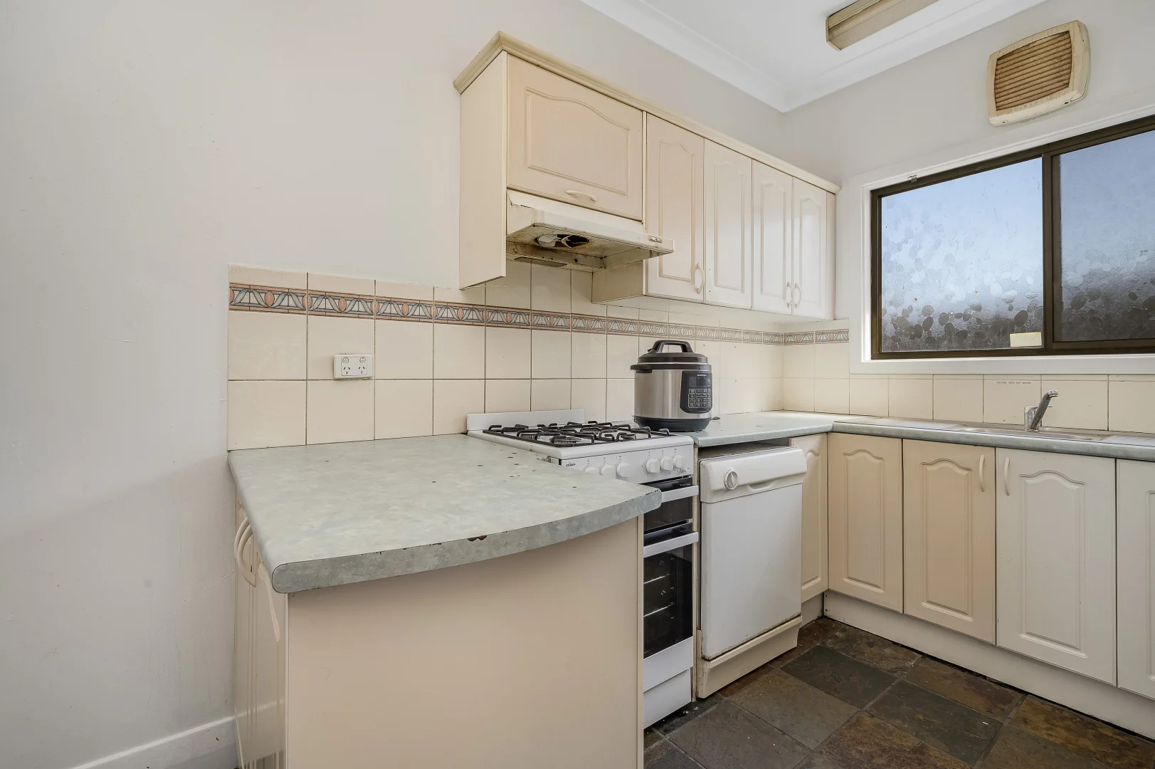 Additional image 8 of Rooms/11 Catherine Street, Waratah West NSW 2298