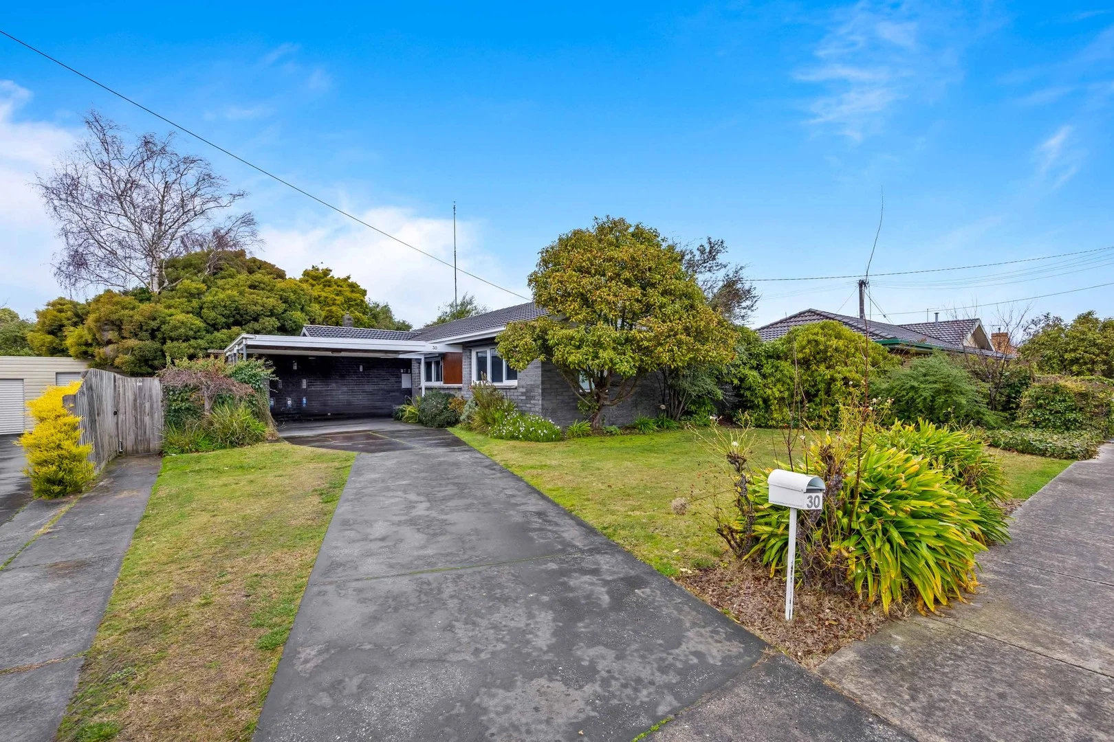 1/30 Browns Parade, Wendouree VIC 3355