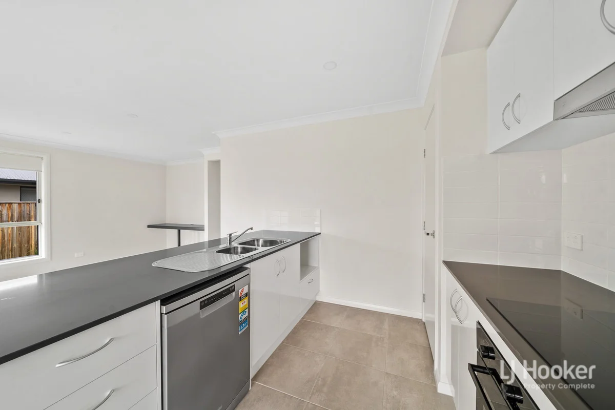 Additional image 3 of 6 Wilfred Street, Walloon QLD 4306
