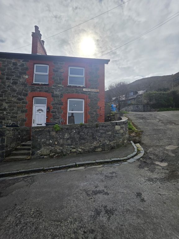 3 bed end terrace house to rentWater St, Penmaenmawr LL34