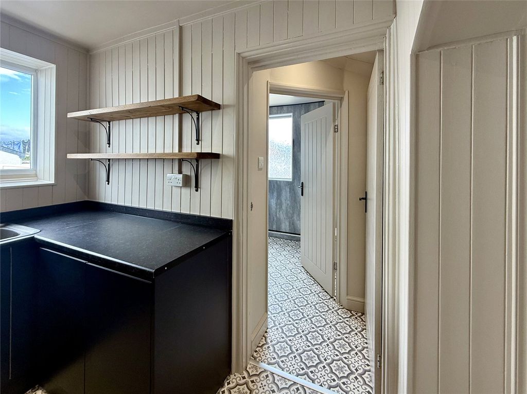 Additional image 9 of 3 bed end terrace house to rentMurray Road, Milford Haven, Pembrokeshire SA73