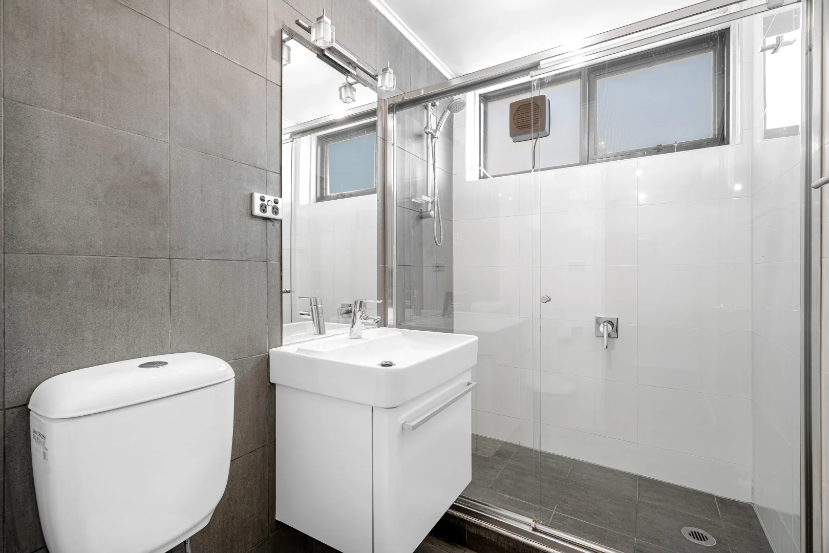 Additional image 8 of 3/325 Orrong Road, St Kilda East VIC 3183