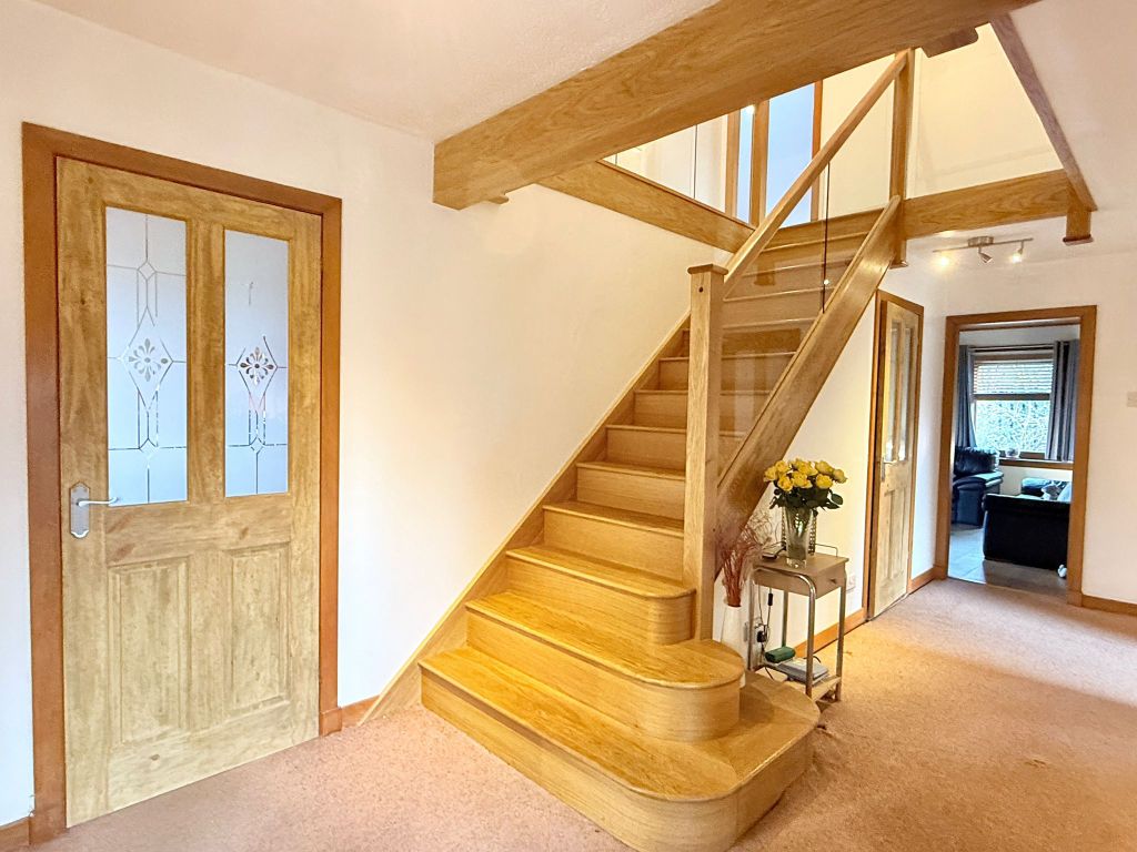6 bed detached house for saleThree Gables, Shieldhill FK1 photo 3