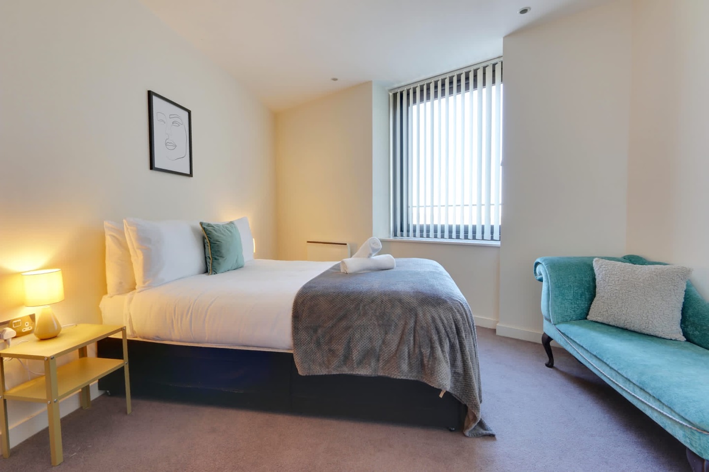 2 Bed Flat, St Pauls Square, S1, N1 7GU