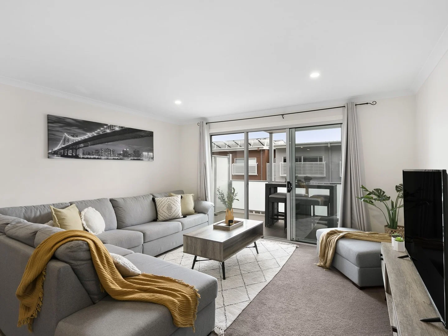 76 Arthur Blakeley Way, Coombs ACT 2611