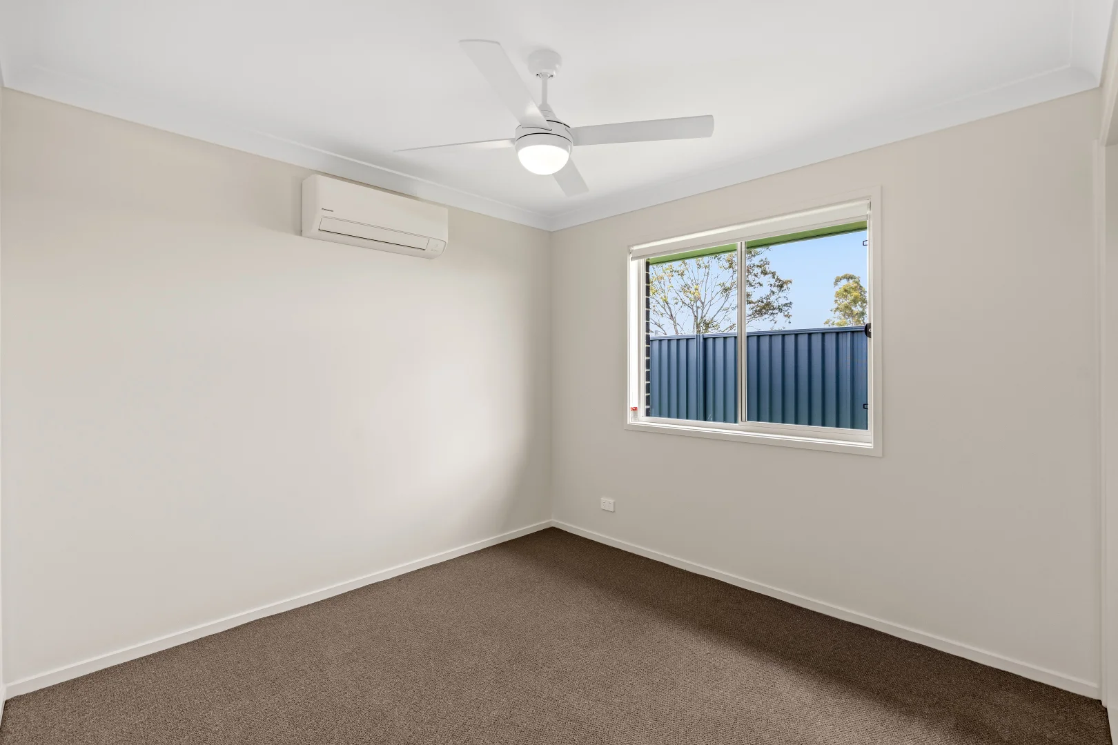 Additional image 3 of 2/67 Lakeside Cct, Cessnock NSW 2325