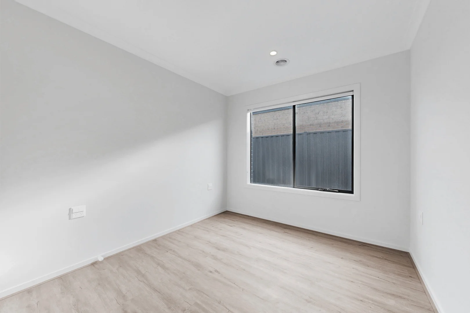 Additional image 7 of 16 Chance Way, Clyde North VIC 3978