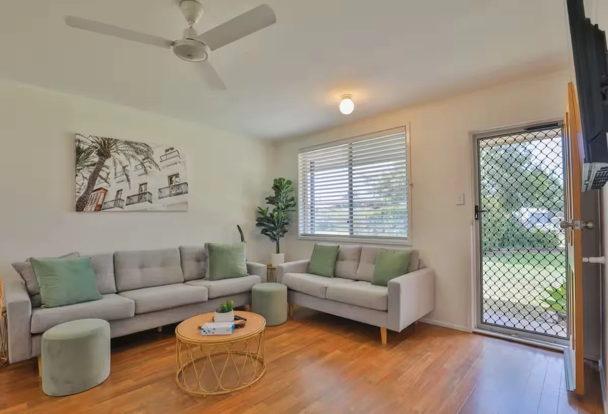 Additional image 3 of 2/7 See Crescent, Avenell Heights QLD 4670