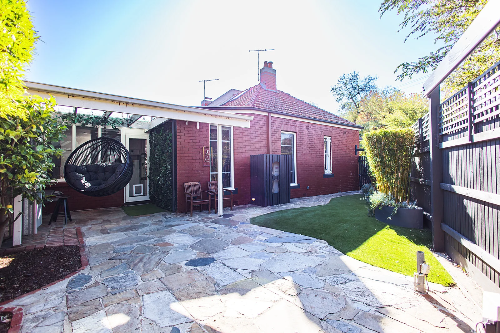 9 Spray Street, Elwood VIC 3184