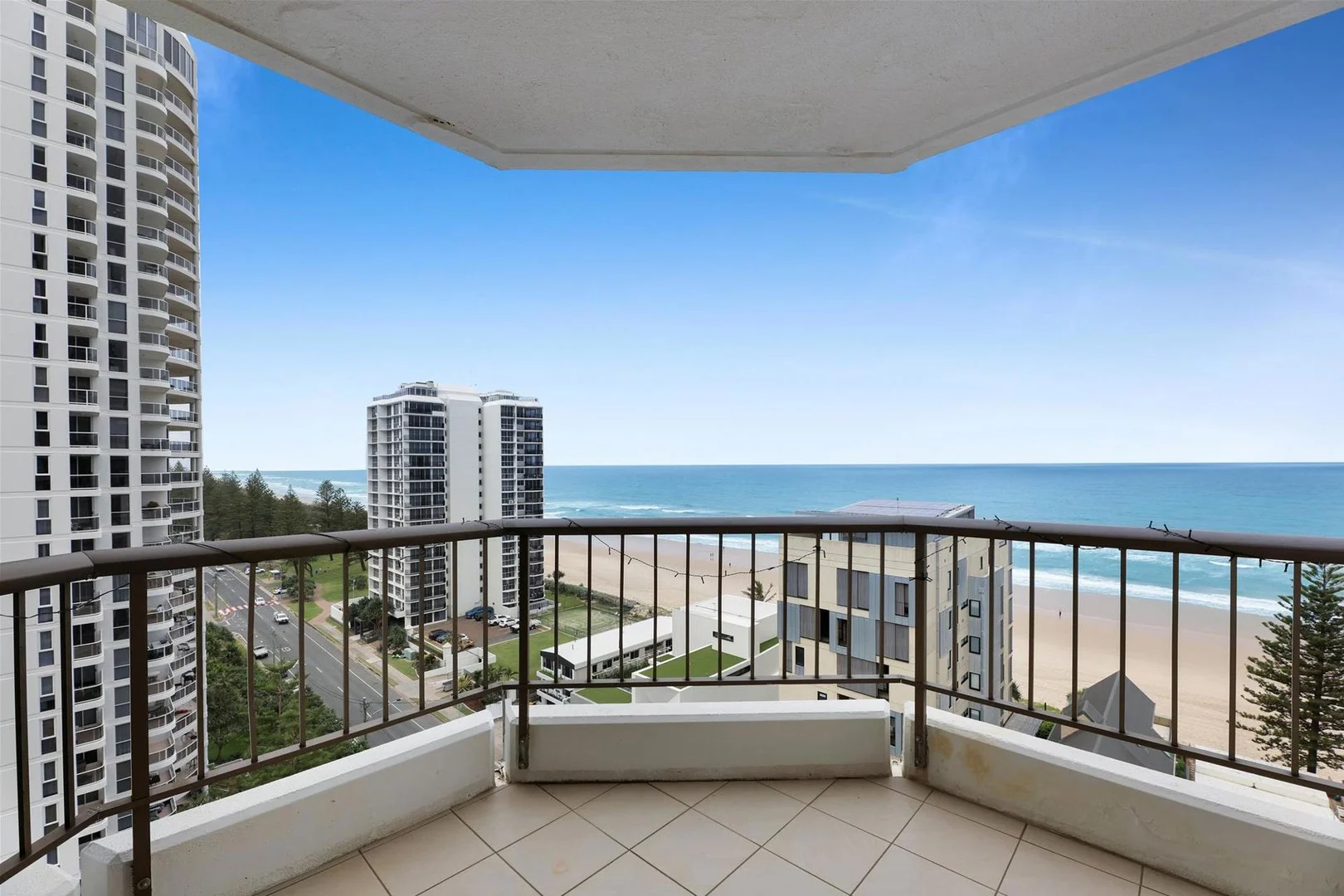 37/3576 Main Beach Parade, Main Beach QLD 4217