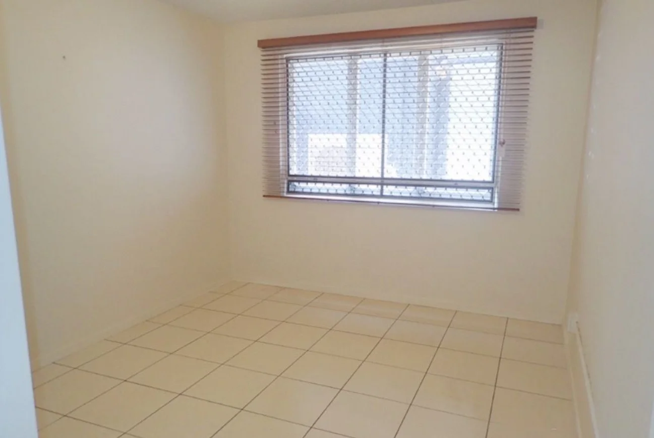 2/587 Sandgate Rd, Clayfield QLD 4011 photo 4