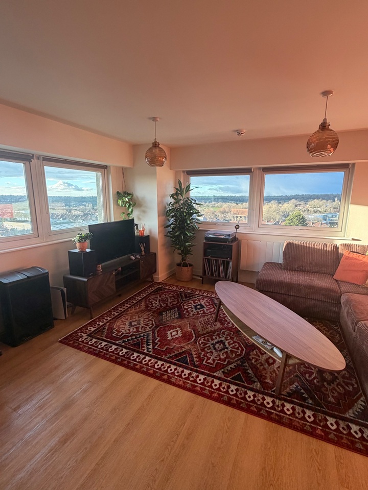 1 Bed Flat, Beacon Tower, BS16, N1 7GU photo 2