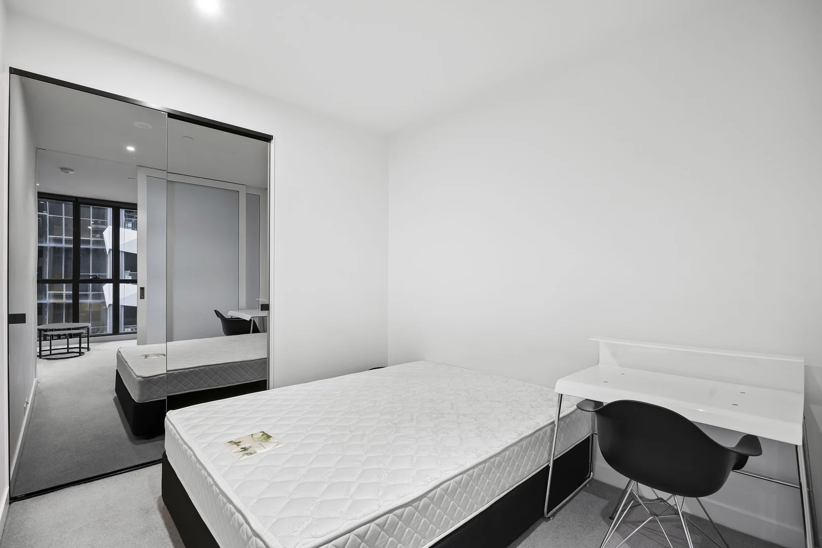 Additional image 3 of 2212/155 Franklin Street, Melbourne VIC 3000