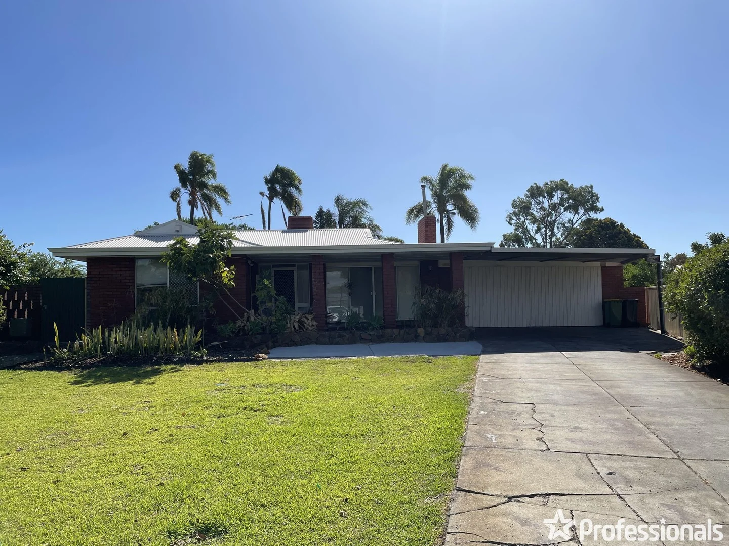 Additional image 2 of 19 Hughenden Drive, Thornlie WA 6108