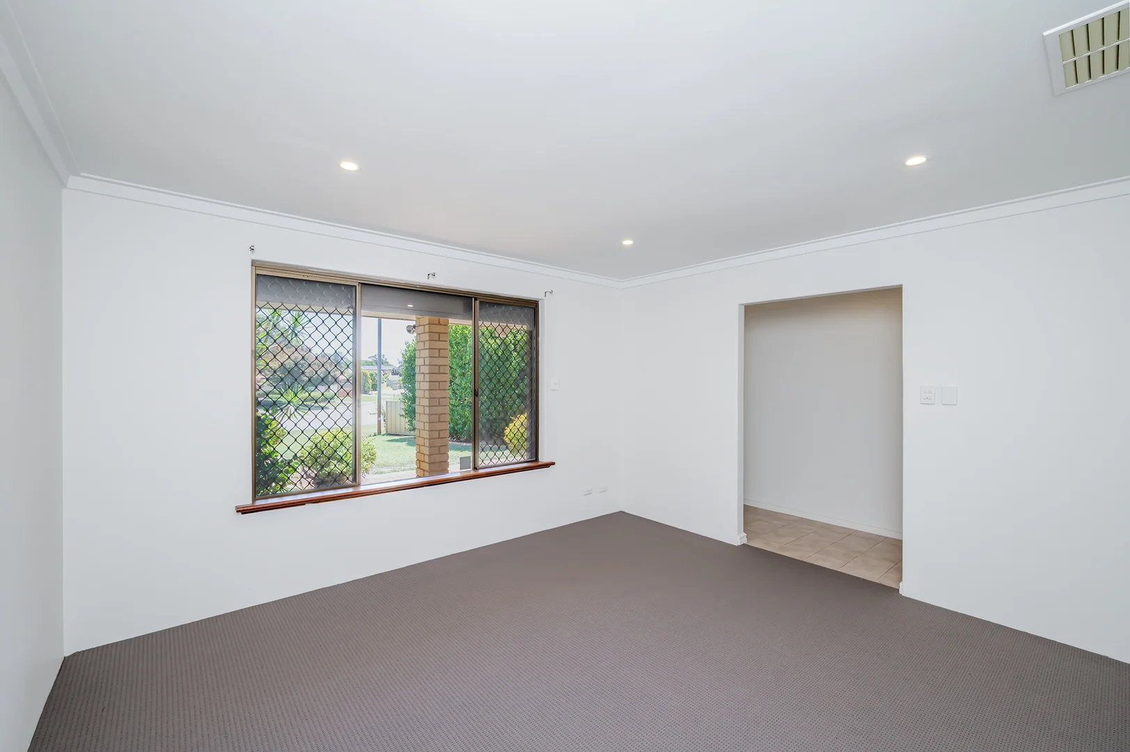Additional image 9 of 8 POOLE PLACE, Bateman WA 6150
