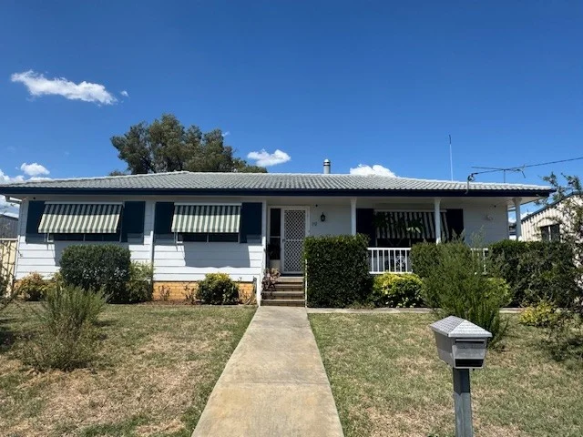 19 Milburn Road, Tamworth NSW 2340
