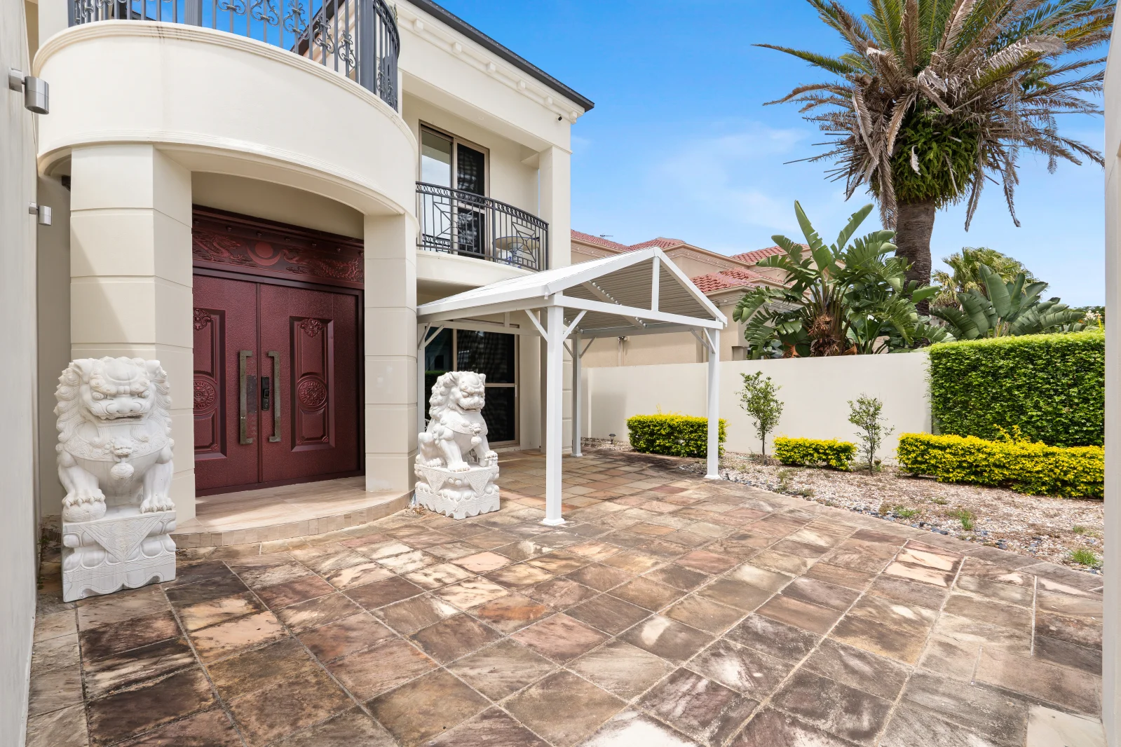 Additional image 32 of 37 King Arthurs Court, Paradise Point QLD 4216
