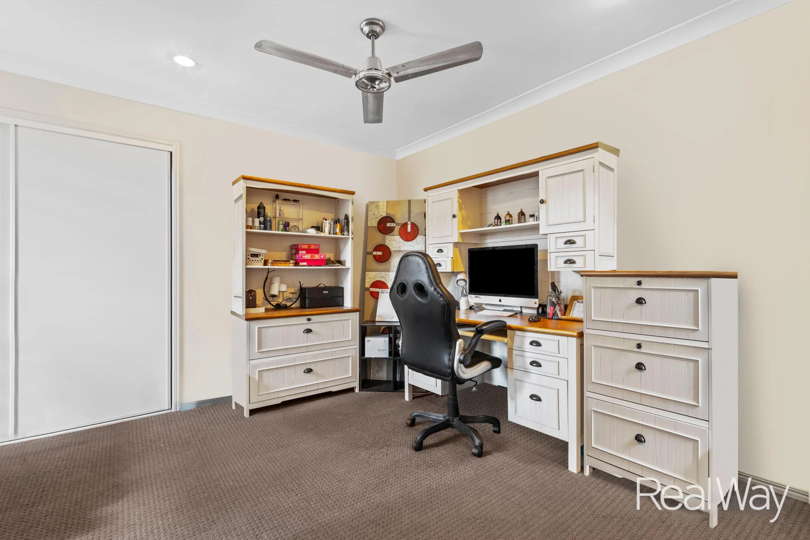 Additional image 11 of 25 Dornoch Crescent, Raceview QLD 4305