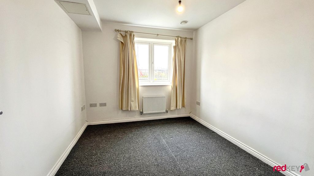 Additional image 4 of 2 bed flat to rentRodney Road, Newport NP19