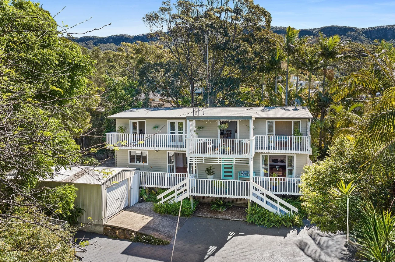 778 Lawrence Hargrave Drive, Coledale NSW 2515