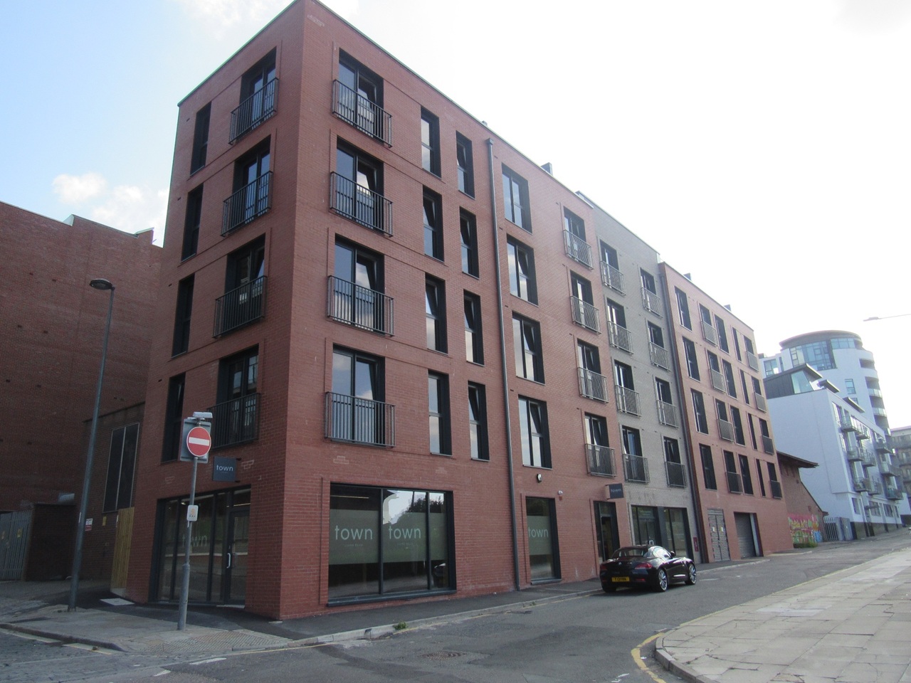 1 Bed Flat, Lydia Ann St, L1, N1 7GU