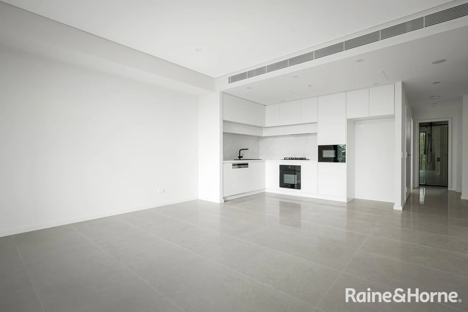 415/8 White Hart Drive, Rouse Hill NSW 2155 photo 3