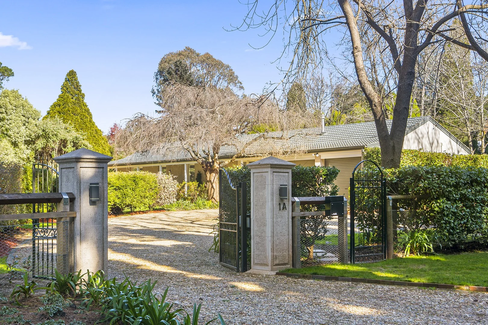 1A Werrington Street, Burradoo NSW 2576
