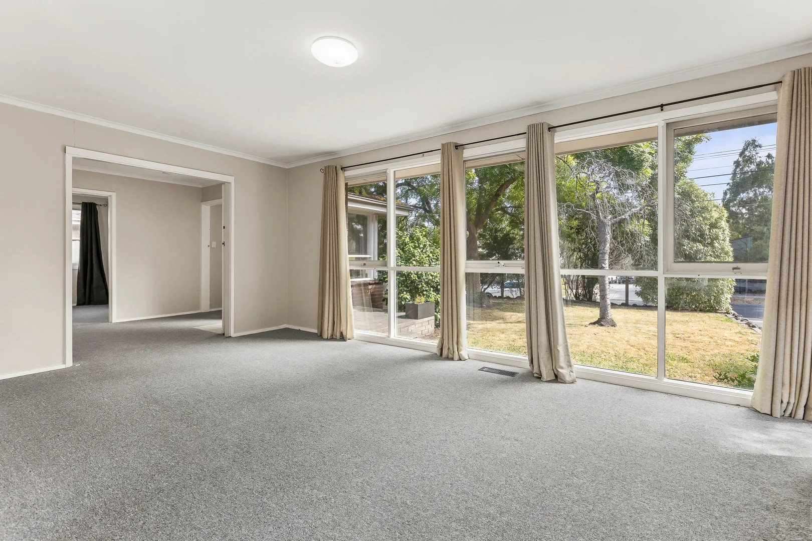 Additional image 2 of 98 Belmont East Road, Croydon South VIC 3136