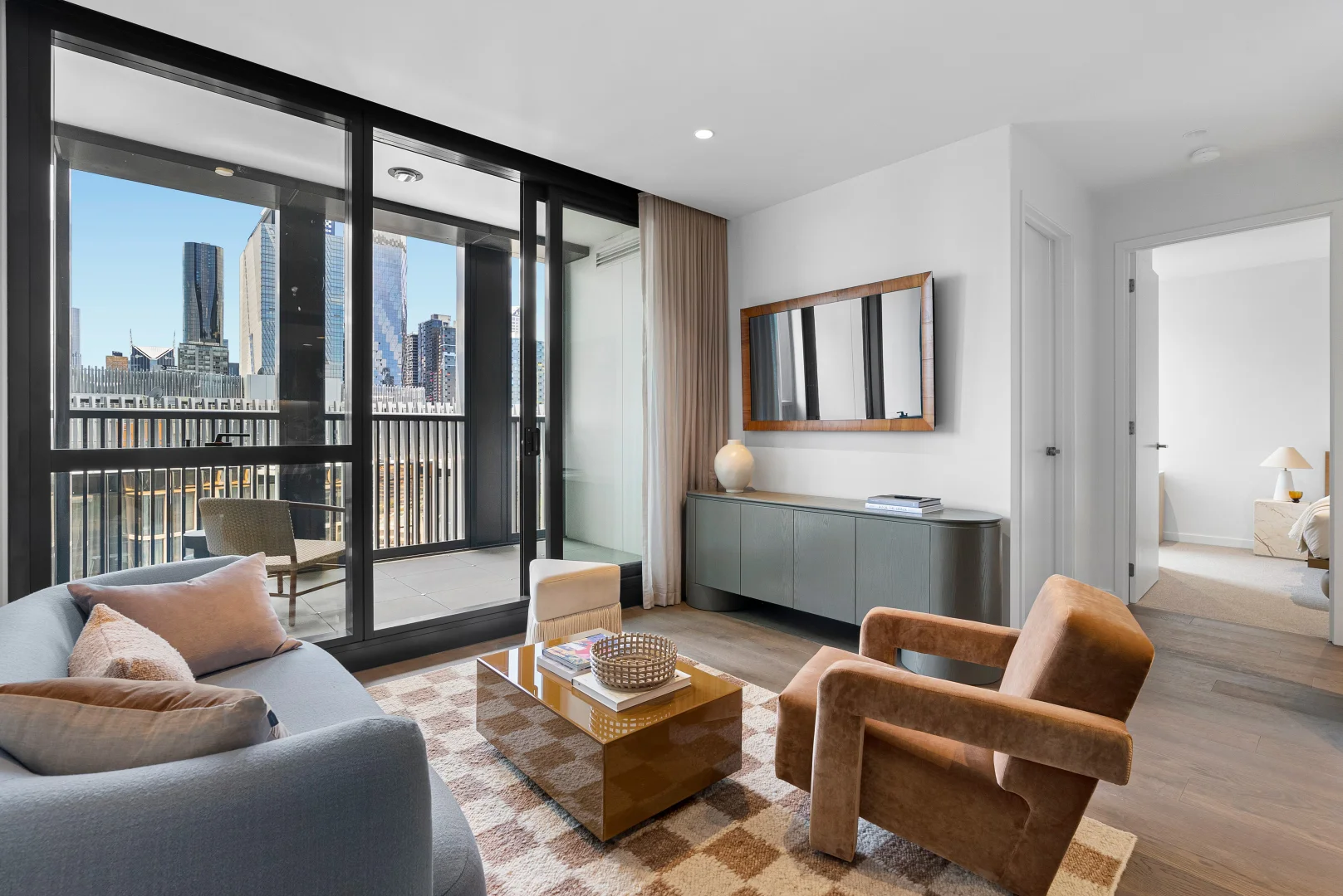 Additional image 3 of 2408/687 La Trobe St, Docklands VIC 3008