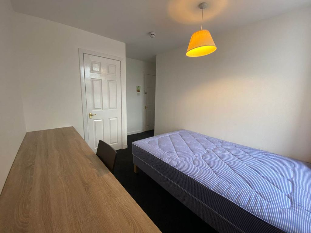 Additional image 17 of 5 bed flat to rent31B Trades Lane, Bisset Bond DD1