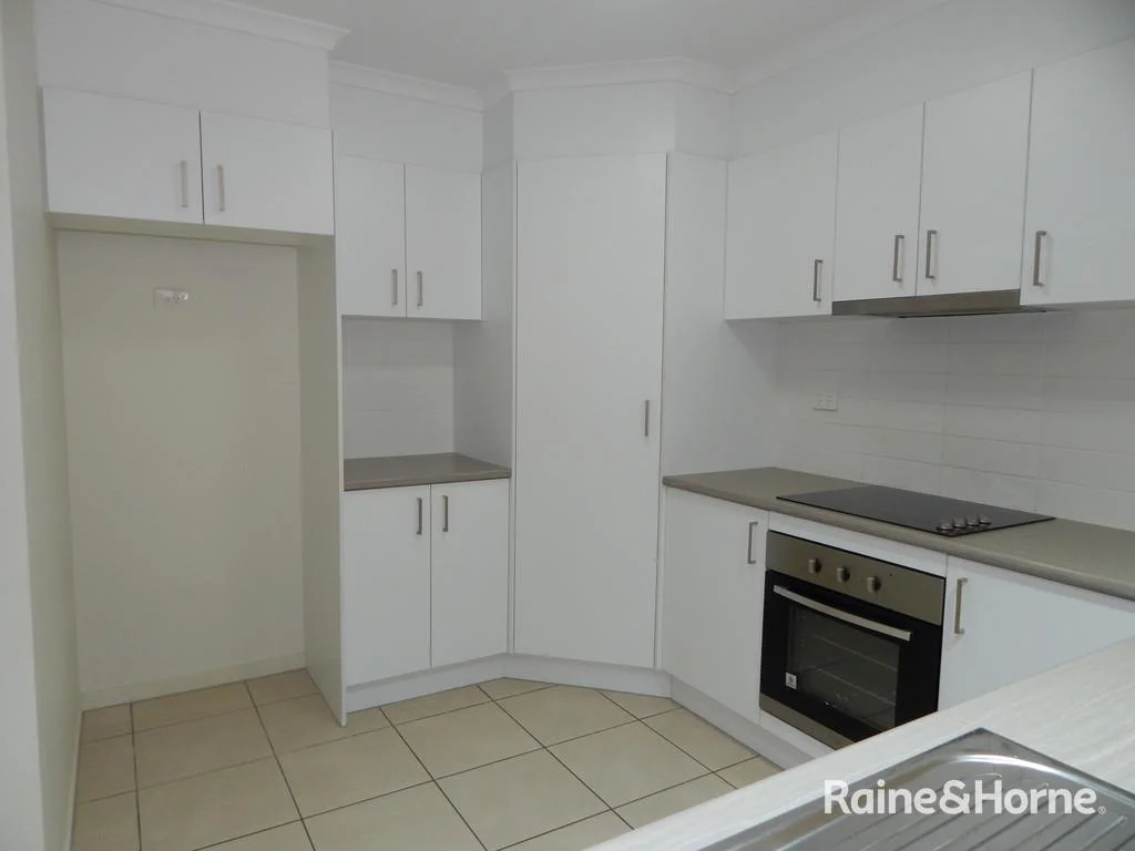 Additional image 9 of 5/50 Shannon Crescent, Dysart QLD 4745