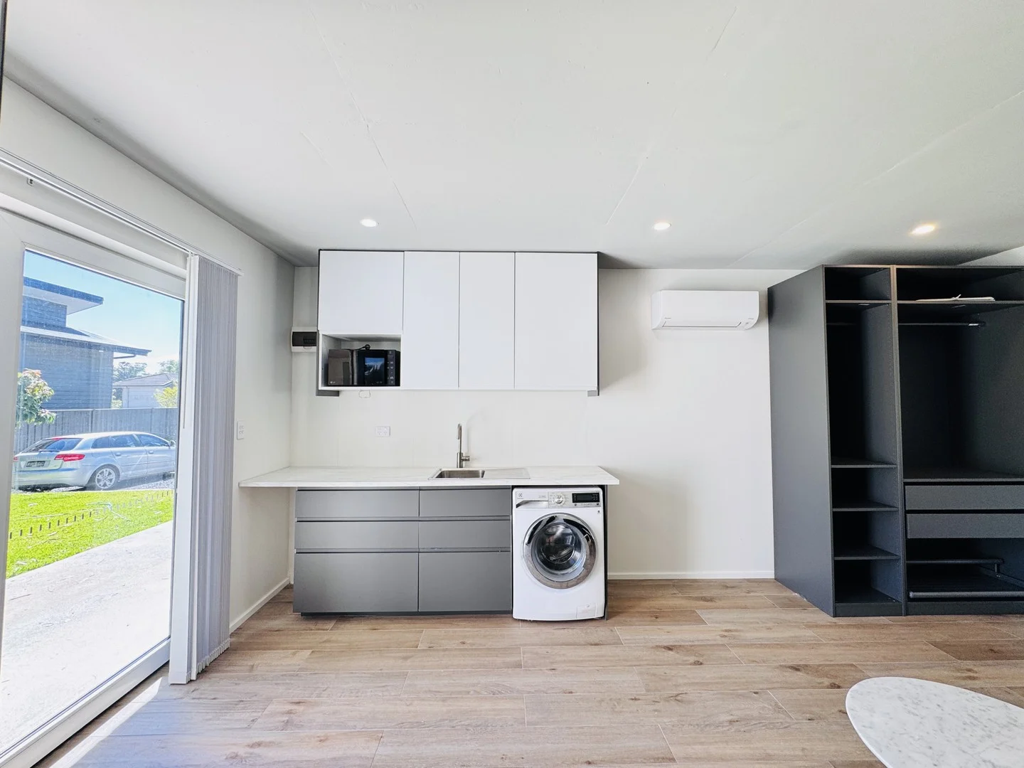 8** Warringah Rd, Forestville NSW 2087