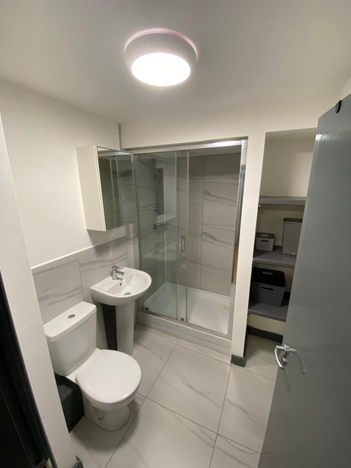 Additional image 11 of Room in a Shared Flat, Slater Street, L1, N1 7GU