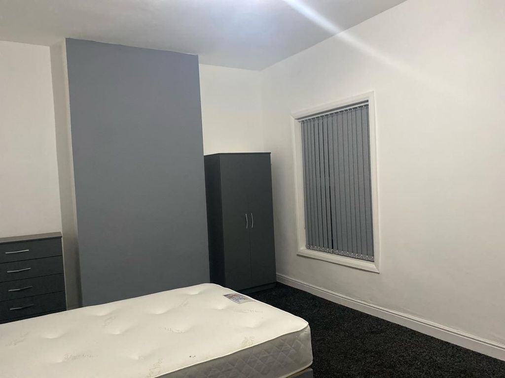 Additional image 13 of 4 bed terraced house to rentGrafton Street, Hull HU5