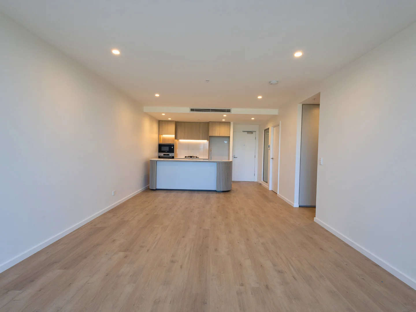 Additional image 6 of 106/180 Marine Parade, Labrador QLD 4215