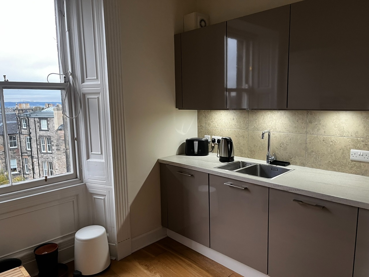 Additional image 3 of 3 Bed Flat, Eglinton Crescent, EH12, N1 7GU