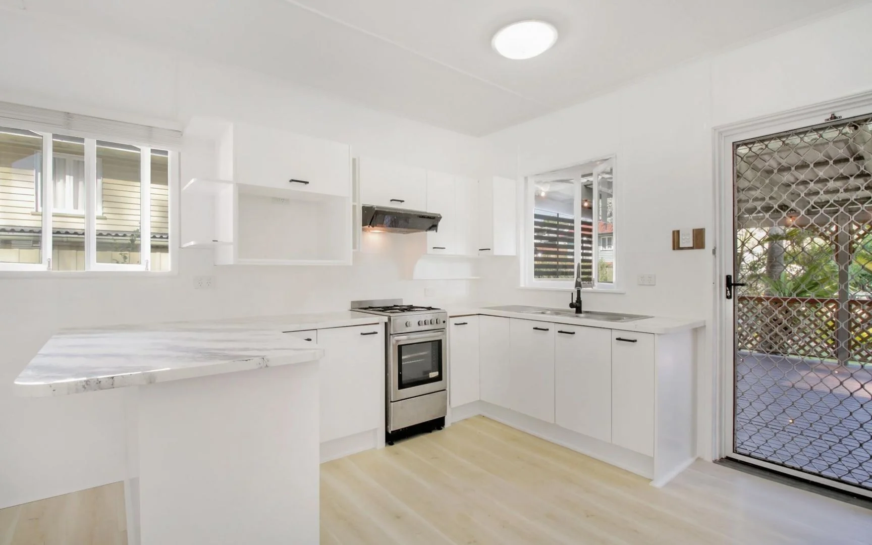 Additional image 3 of 75 Nursery Rd, Holland Park West QLD 4121