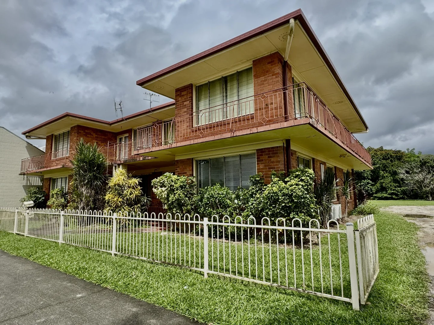 2/49 Front St, Mossman QLD 4873