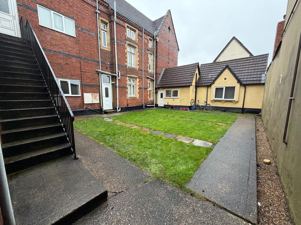 Additional image 9 of Studio to rentCarholme Road, Lincoln LN1