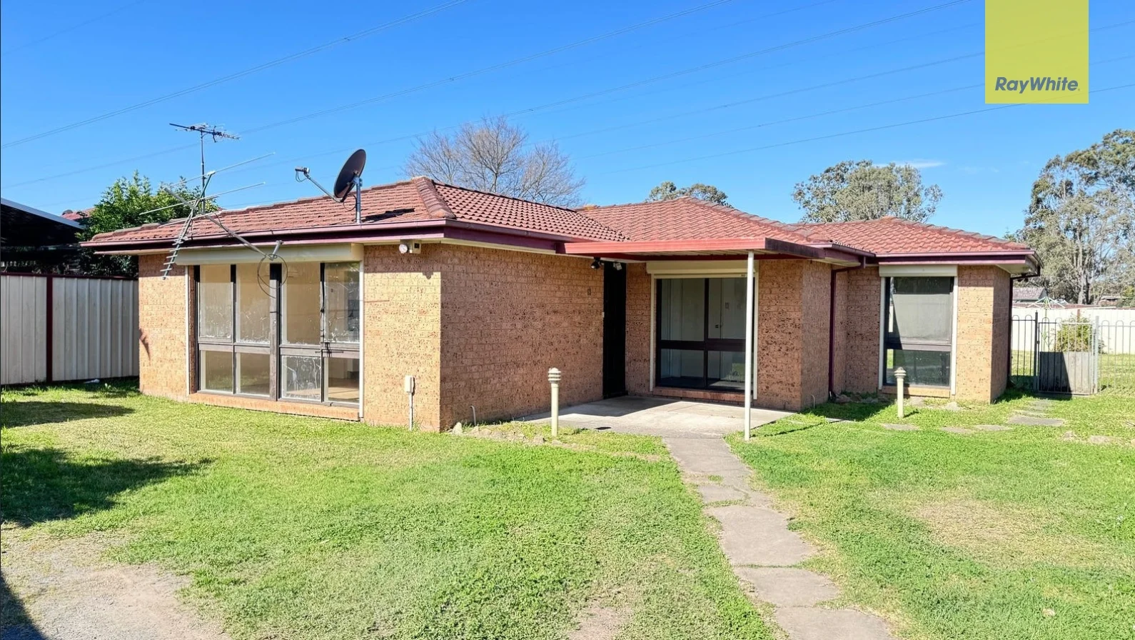 13 Kippax Place, Shalvey NSW 2770