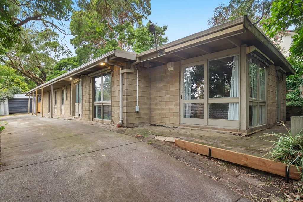 35 Myoora Drive, Mooroolbark VIC 3138