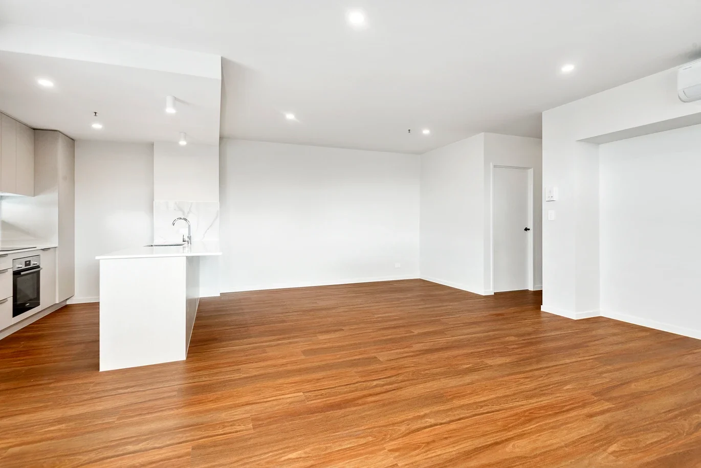 Additional image 3 of 10/14 Wardle Street, Mount Gravatt East QLD 4122