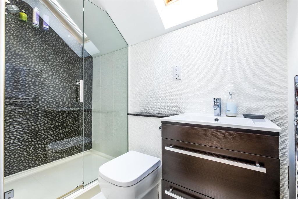 Additional image 20 of 3 bed detached house to rentHenley Road, Ullenhall, Henley-In-Arden B95