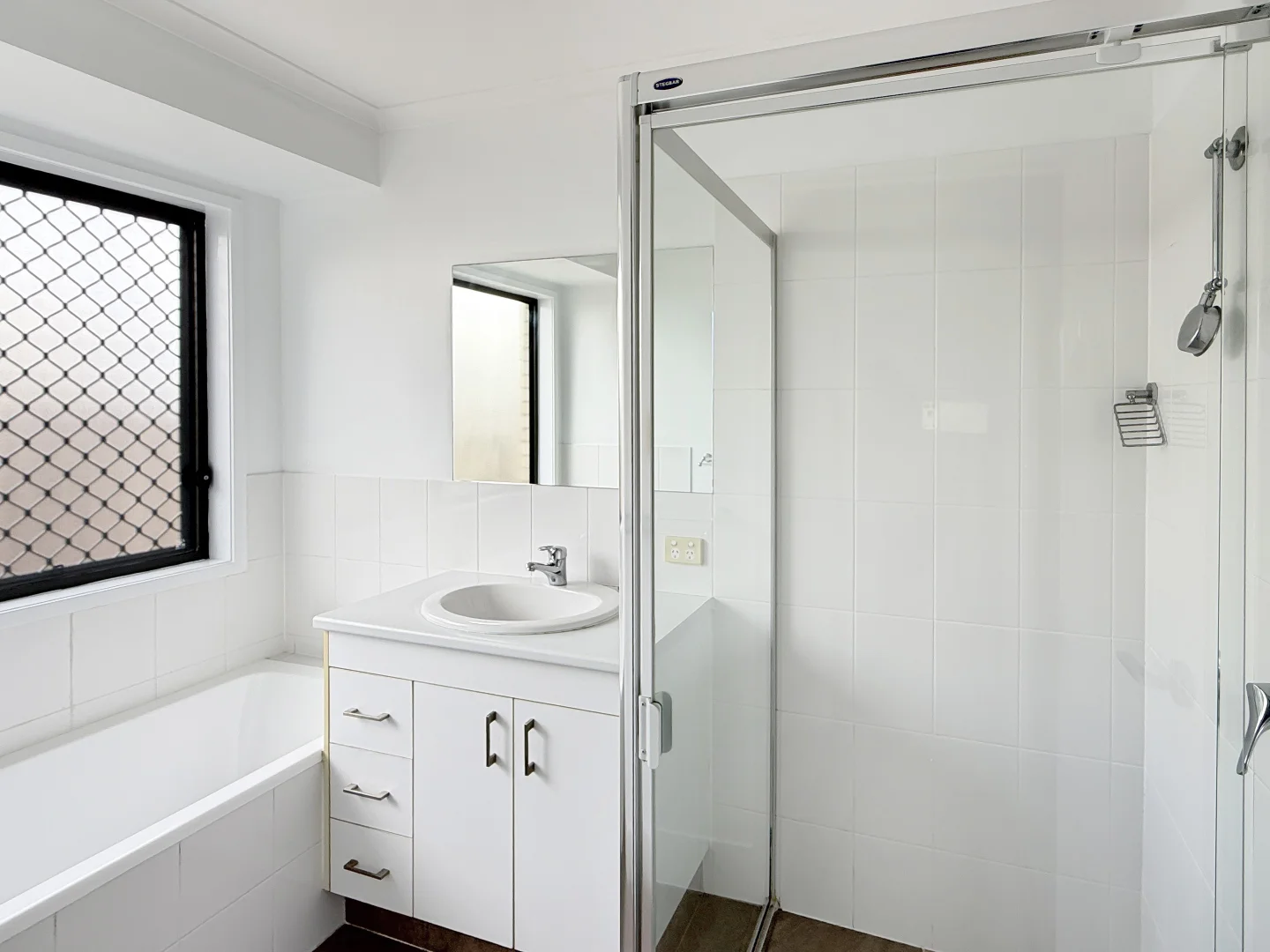 Additional image 5 of 2/86 Valentine Circuit, Augustine Heights QLD 4300