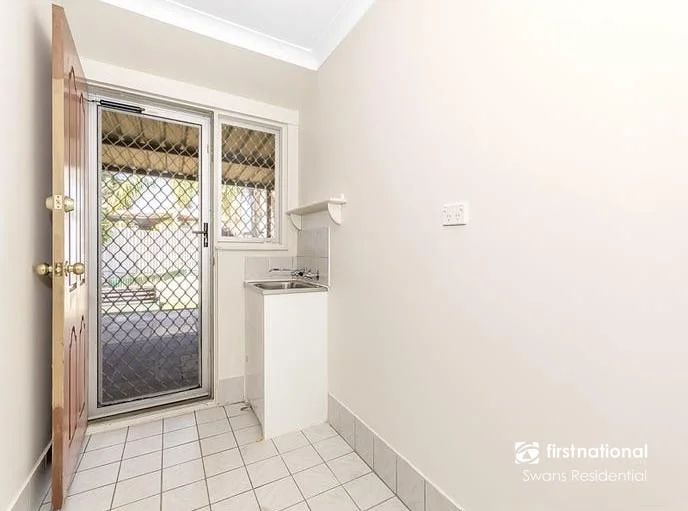 Additional image 9 of 1 Silver Mallee Close, Camillo WA 6111