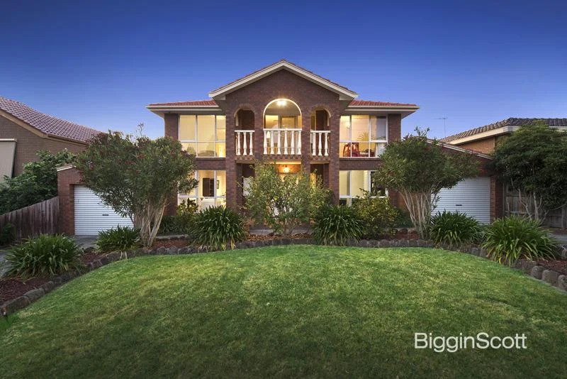 70 Marykirk Drive, Wheelers Hill VIC 3150